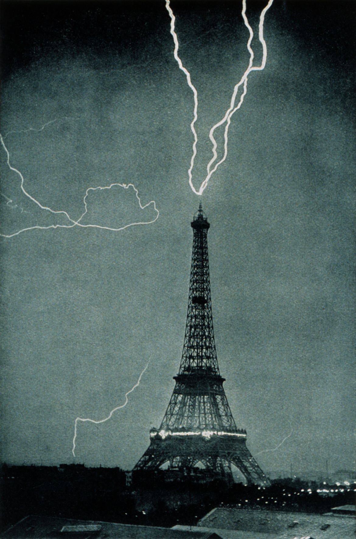 Blitzeinschlag (Eiffelturm 1902)