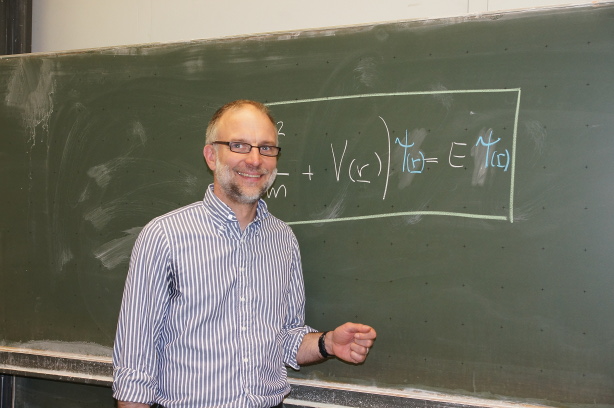 Tilman Pfau